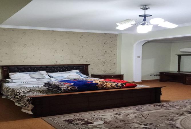 8274412 - Property Image 3