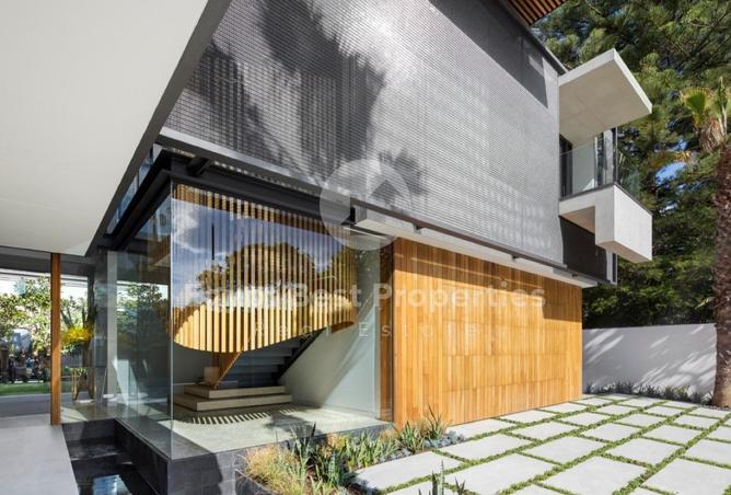 8067855 - Property Image 2