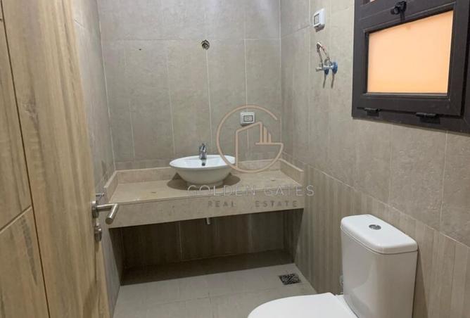 8260446 - Property Image 3