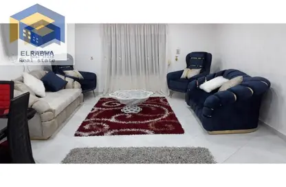 شقة - 2 غرف نوم - 1 حمام للايجار في شارع طلعت مصطفي - الرحاب المرحلة الخامسة - الرحاب - مدينة القاهرة الجديدة - القاهرة