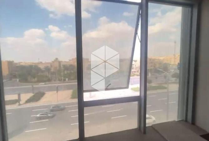 8381922 - Property Image 2