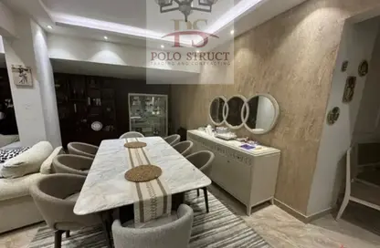 Duplex - 5 Bedrooms - 4 Bathrooms for sale in 5th District - 6 October City - Giza