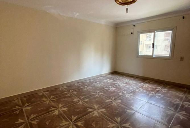 8398607 - Property Image 2