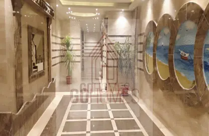 Apartment - 3 Bedrooms - 2 Bathrooms for sale in Thirteenth Sector - Zahraa El Maadi - Hay El Maadi - Cairo
