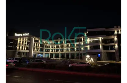 Clinic - Studio - 1 Bathroom for rent in Central Avenue - 2nd District - Sheikh Zayed City - Giza