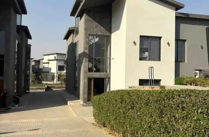 Apartment - 3 Bedrooms - 2 Bathrooms for sale in Creek Town - The 1st Settlement - New Cairo City - Cairo