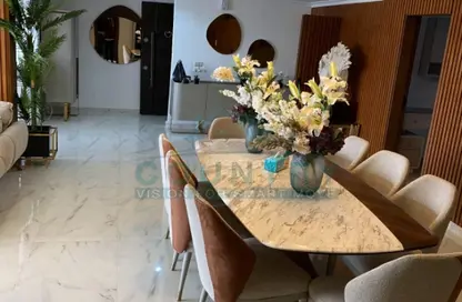 Apartment - 4 Bedrooms - 3 Bathrooms for rent in Abou Al Feda St. - Zamalek - Cairo