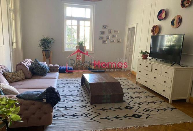 8060949 - Property Image 3