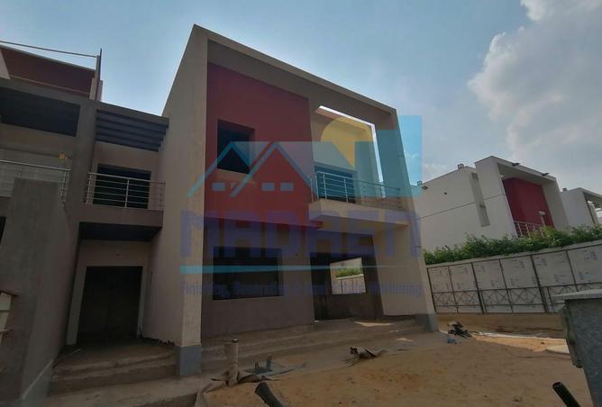 7702979 - Property Image 2