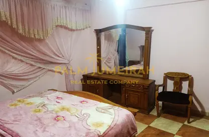 شقة - 3 غرف نوم - 1 حمام للبيع في ميامي - حي اول المنتزة - الاسكندرية