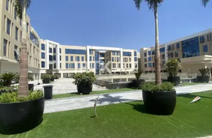 Shop - Studio - 1 Bathroom for rent in Healthcare city - 90 Street - The 5th Settlement - New Cairo City - Cairo