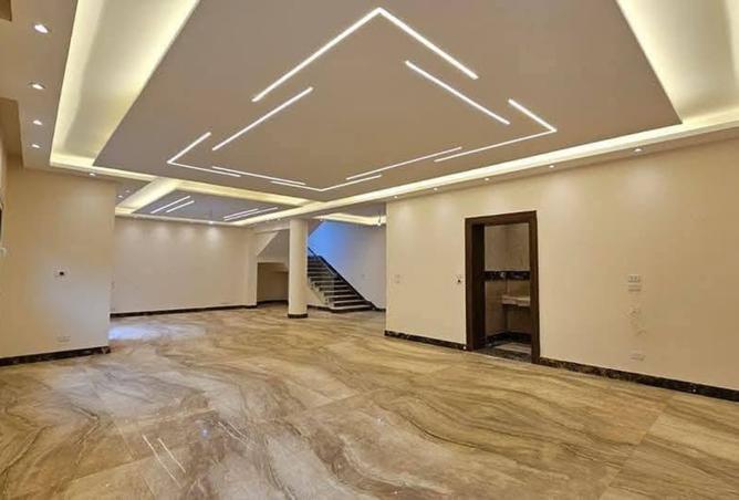 8511567 - Property Image 2