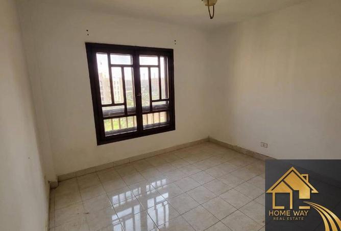 8183939 - Property Image 2