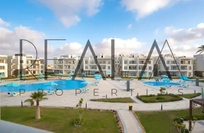 Chalet - 2 Bedrooms - 2 Bathrooms for sale in Mountain View - Ras Al Hekma - North Coast
