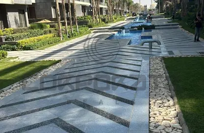 Apartment - 2 Bedrooms - 2 Bathrooms for sale in El Patio Oro - 5th Settlement Compounds - The 5th Settlement - New Cairo City - Cairo