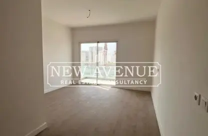 Villa - 3 Bedrooms - 3 Bathrooms for sale in Cairo Gate - Sheikh Zayed Compounds - Sheikh Zayed City - Giza