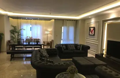 شقة - 3 غرف نوم - 3 حمامات للايجار في شارع أحمد عرابي - المهندسين - الجيزة