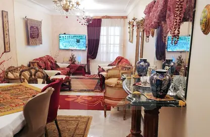 Apartment - 3 Bedrooms - 1 Bathroom for sale in Al Galaa St. - Victoria - Hay Awal El Montazah - Alexandria