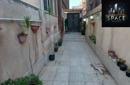 Duplex - 4 Bedrooms - 3 Bathrooms for rent in Nasr City - Cairo