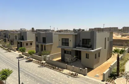 فيلا - 3 غرف نوم - 3 حمامات للبيع في سوان ليك ريزيدنس - كمبوندات التجمع الخامس - التجمع الخامس - مدينة القاهرة الجديدة - القاهرة