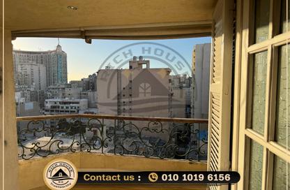 شقة - 3 غرف نوم - 3 حمامات للبيع في طريق جمال عبد الناصر ( ابو قير ) - جناكليس - حي شرق - الاسكندرية