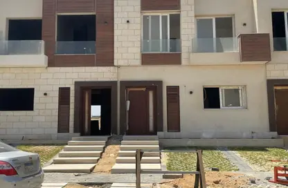 Townhouse - 4 Bedrooms - 4 Bathrooms for sale in Azzar 2 - 5th Settlement Compounds - The 5th Settlement - New Cairo City - Cairo