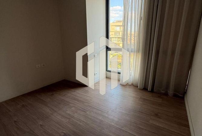 8390917 - Property Image 3