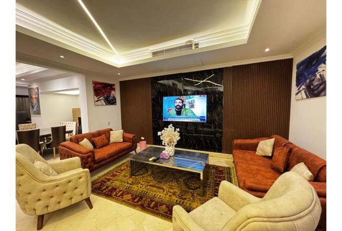 8351660 - Property Image 2