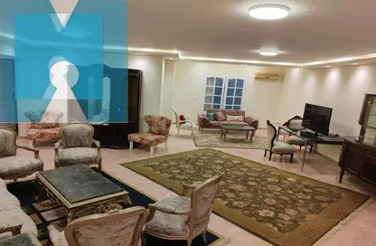 Apartment - 2 Bedrooms - 2 Bathrooms for sale in Abd Al Aziz Aal Seoud St. - El Manial - Hay El Manial - Cairo