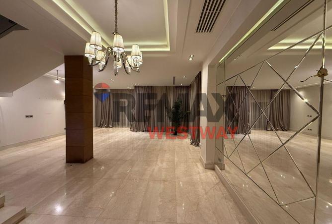 8471854 - Property Image 2