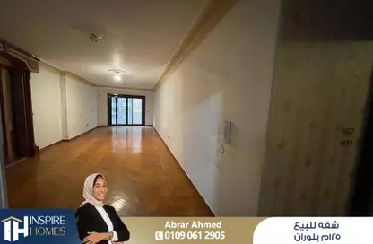 شقة - 3 غرف نوم - 1 حمام للبيع في لوران - حي شرق - الاسكندرية