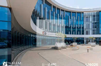 Office Space - Studio - 2 Bathrooms for sale in Smart Village - Cairo Alexandria Desert Road - 6 October City - Giza