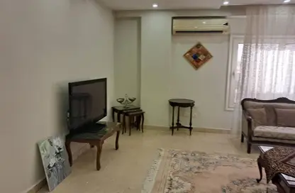 شقة - 3 غرف نوم - 3 حمامات للايجار في شرق الاكاديمية - مدينة القاهرة الجديدة - القاهرة