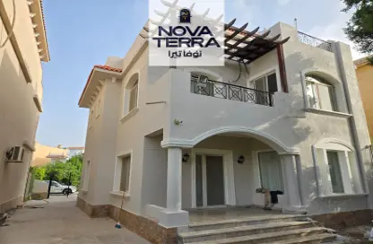 فيلا - 4 غرف نوم - 4 حمامات للبيع في دريم لاند - طريق الواحات - مدينة 6 أكتوبر - الجيزة