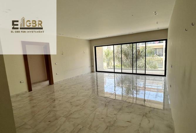8104025 - Property Image 3