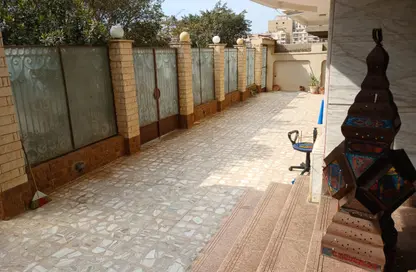 Whole Building - 6 Bedrooms - 4 Bathrooms for sale in 9th Zone - Nasr City - Cairo