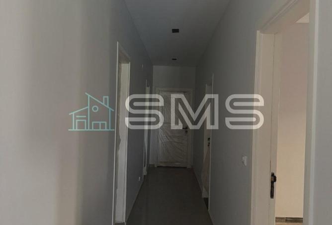 7893072 - Property Image 2