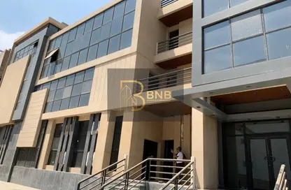Whole Building - Studio - 7+ Bathrooms for rent in Bank Center Street - South Teseen St. - The 5th Settlement - New Cairo City - Cairo