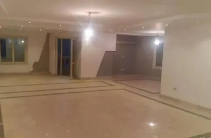 شقة - 3 غرف نوم - 2 حمامات للايجار في المهندسين - الجيزة