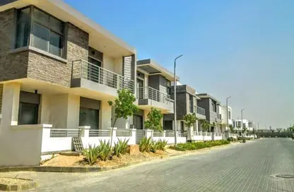 Apartment - 2 Bedrooms - 2 Bathrooms for sale in Taj City - 5th Settlement Compounds - The 5th Settlement - New Cairo City - Cairo