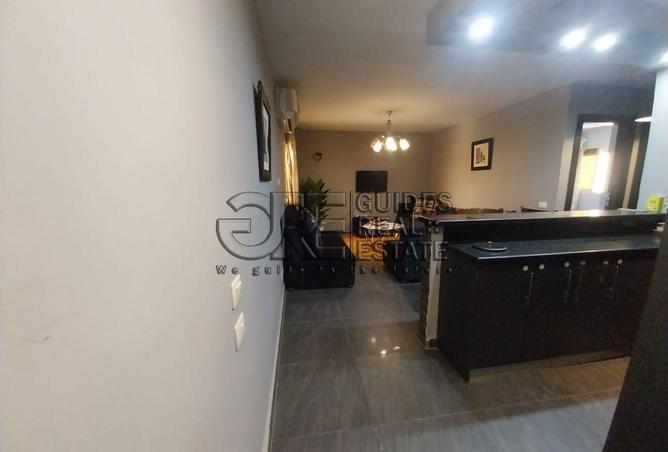 8303702 - Property Image 3