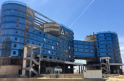 Clinic - Studio - 1 Bathroom for sale in Paris Mall New Capital - MU-23 - New Capital City - Cairo