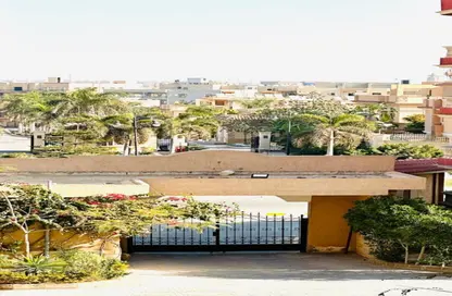 Apartment - 3 Bedrooms - 2 Bathrooms for sale in Concord Plaza - South Investors Area - New Cairo City - Cairo