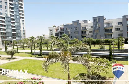 Apartment - 3 Bedrooms - 2 Bathrooms for rent in The Courtyard - 12th District - Sheikh Zayed City - Giza