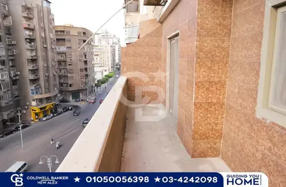 شقة - 3 غرف نوم - 2 حمامات للبيع في بولكلي - حي شرق - الاسكندرية