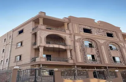 Roof - 3 Bedrooms - 3 Bathrooms for sale in El Koronfel - The 5th Settlement - New Cairo City - Cairo