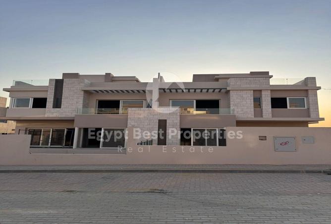 7999828 - Property Image 3