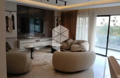Apartment - 3 Bedrooms - 2 Bathrooms for sale in Lake View Residence - 5th Settlement Compounds - The 5th Settlement - New Cairo City - Cairo