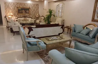 (بنتهاوس  (روف - 4 غرف نوم - 3 حمامات للايجار في شارع دكتور علي مشرفة - النرجس 6 - النرجس - مدينة القاهرة الجديدة - القاهرة
