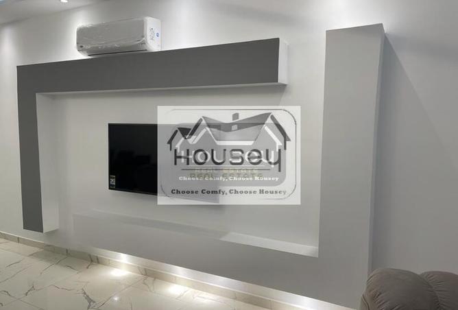 8321372 - Property Image 3